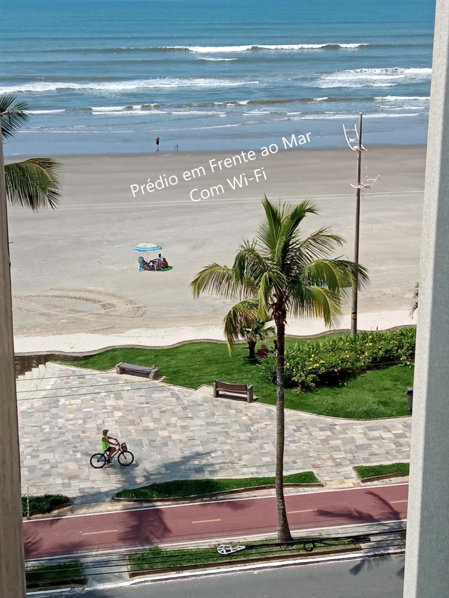 프라이아 그란데 Predio Em Frente Ao Mar 아파트 외부 사진