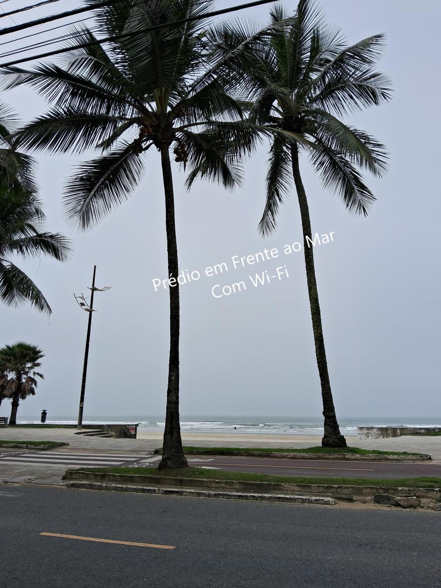 프라이아 그란데 Predio Em Frente Ao Mar 아파트 외부 사진